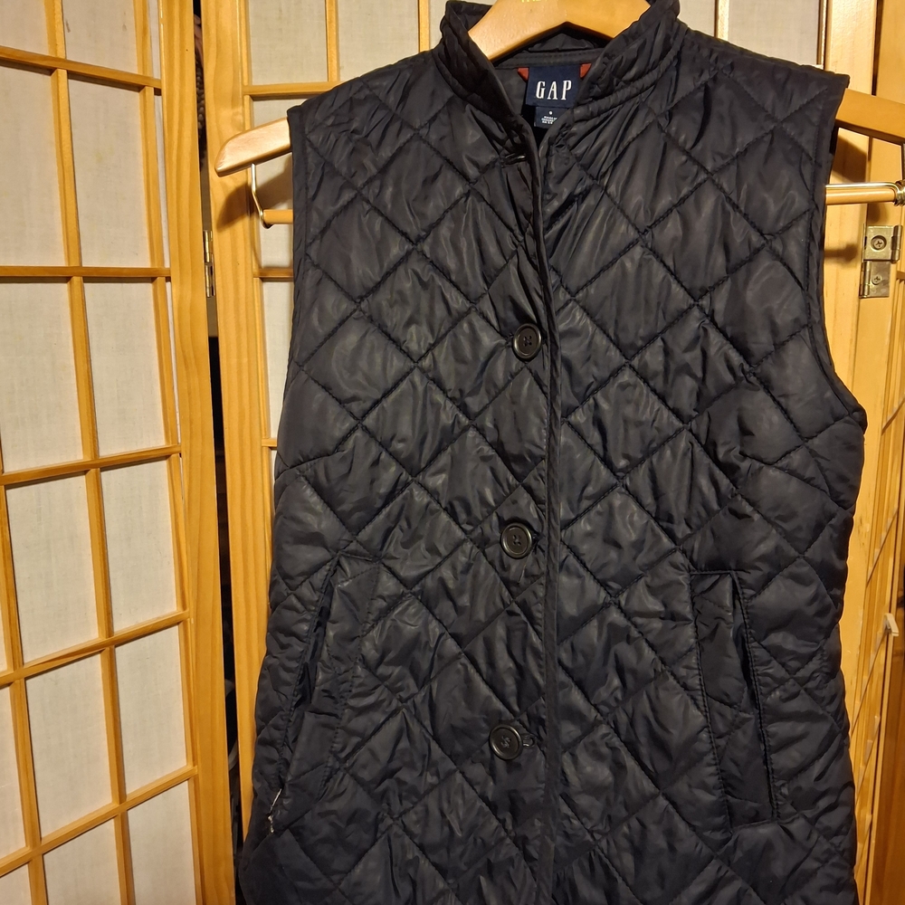 GAP Women's Black Quilted Vest